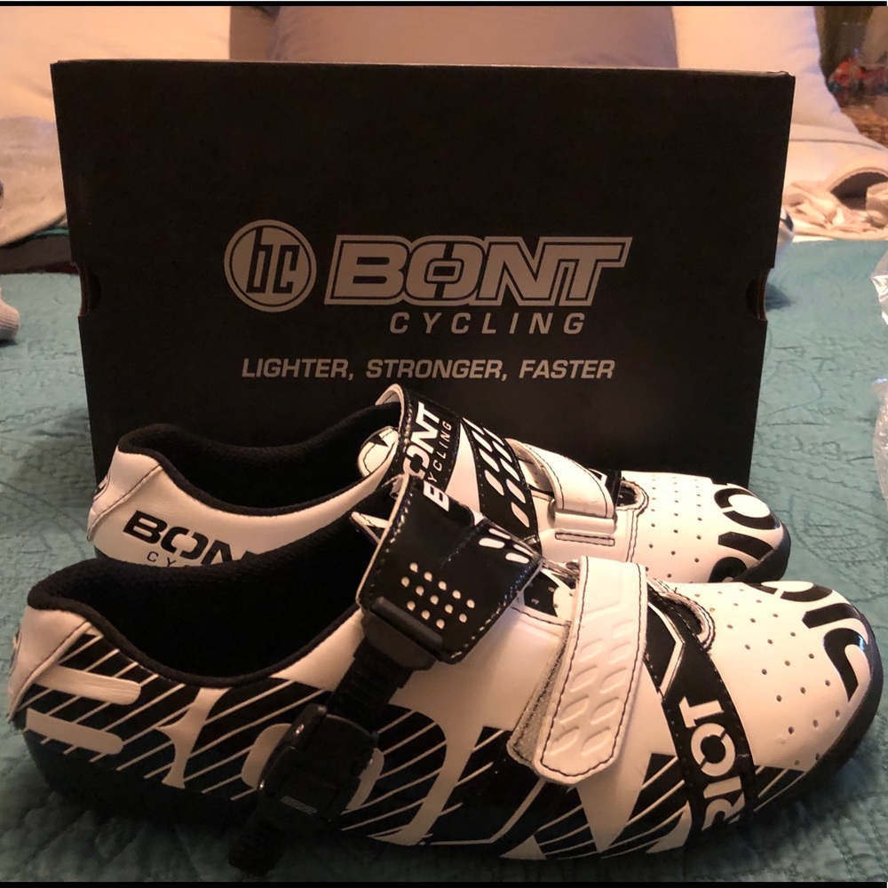 BRAND NEW Cycling Shoes! Never worn!